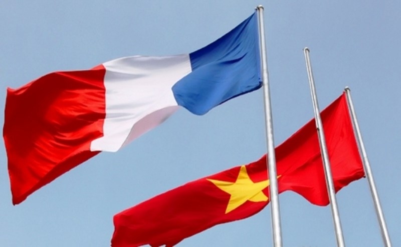 Chile aspires to cooperate with Vietnam on renewable energy